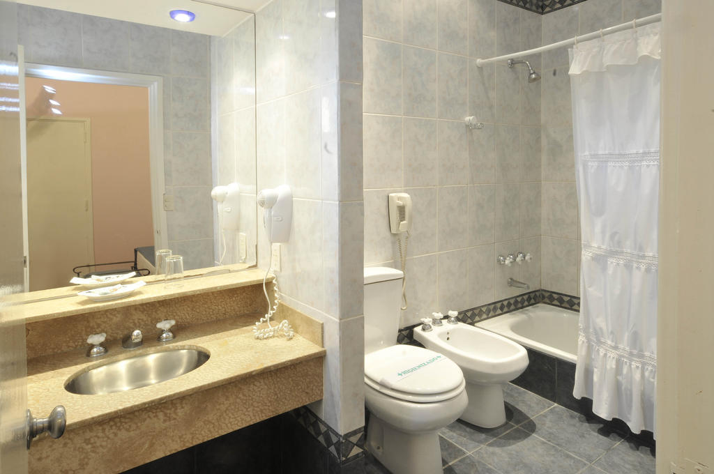 Hotel Muniz Bahía Blanca Room photo