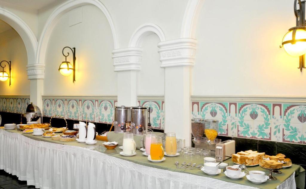 Hotel Muniz Bahía Blanca Exterior photo